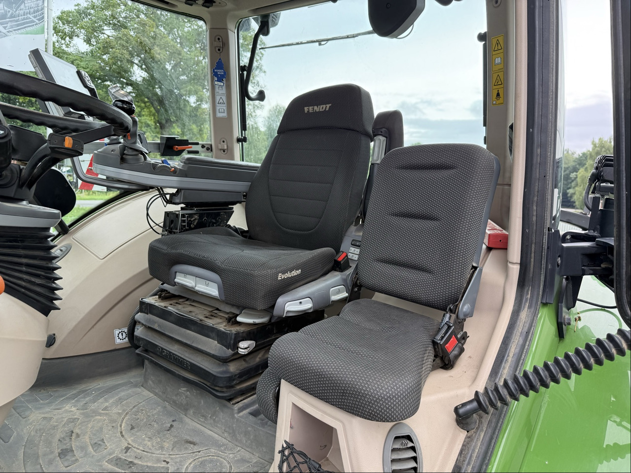 Fendt 1042 Vario Gen2 ProfiPlus - Трактор: фото 2 Fendt 1042 Vario Gen2 ProfiPlus - Трактор: фото 2