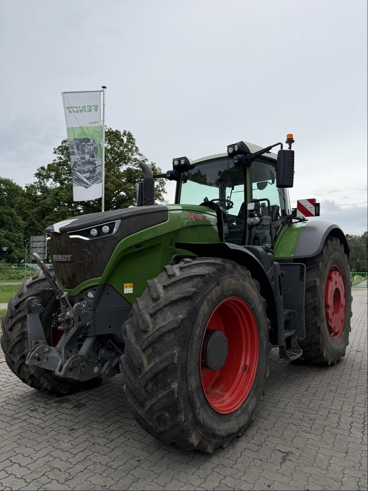 Fendt 1042 Vario Gen2 ProfiPlus - Трактор: фото 1 Fendt 1042 Vario Gen2 ProfiPlus - Трактор: фото 1