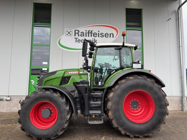 Fendt 724 Vario Gen7 Profi Setting2 - Трактор: фото 1 Fendt 724 Vario Gen7 Profi Setting2 - Трактор: фото 1