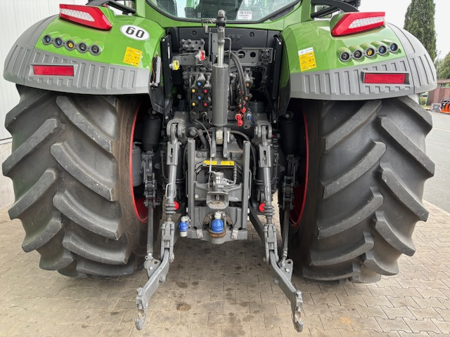 Трактор Fendt 726 Vario Gen7 Profi Setting2: фото 7 Трактор Fendt 726 Vario Gen7 Profi Setting2: фото 7