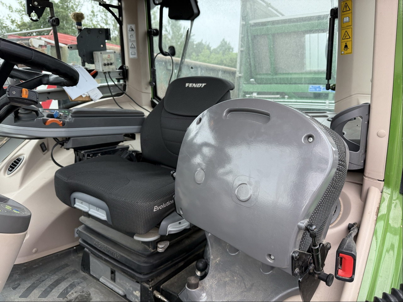 Fendt 828 Vario S4 ProfiPlus - Трактор: фото 2 Fendt 828 Vario S4 ProfiPlus - Трактор: фото 2