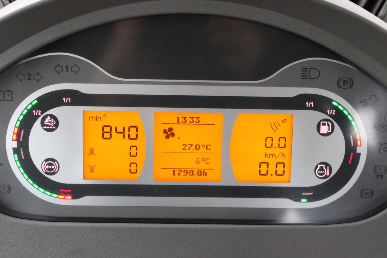 Fendt 828 Vario S4 ProfiPlus - Трактор: фото 2 Fendt 828 Vario S4 ProfiPlus - Трактор: фото 2