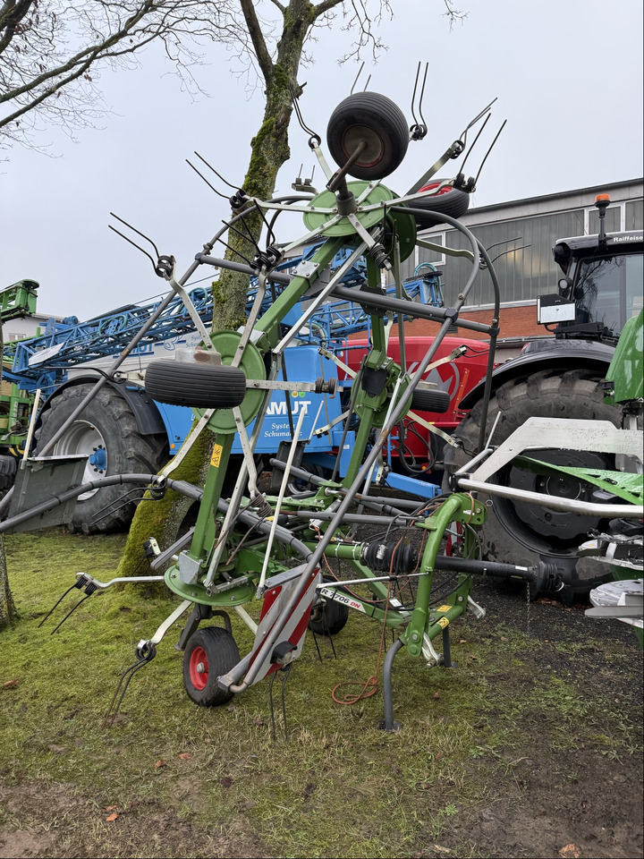 Fendt Twister 7706 DN - Сеноворошилка: фото 1 Fendt Twister 7706 DN - Сеноворошилка: фото 1