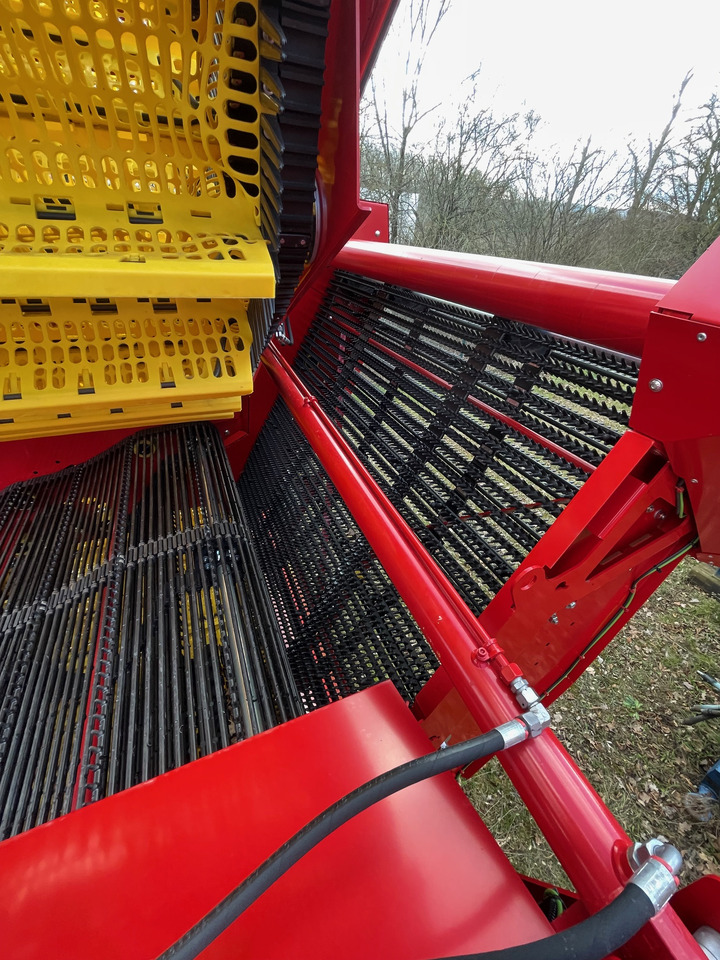 Grimme Select 200 - Картофелеуборочный комбайн: фото 2 Grimme Select 200 - Картофелеуборочный комбайн: фото 2