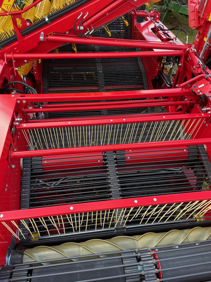 Grimme Select 200 - Картофелеуборочный комбайн: фото 4 Grimme Select 200 - Картофелеуборочный комбайн: фото 4