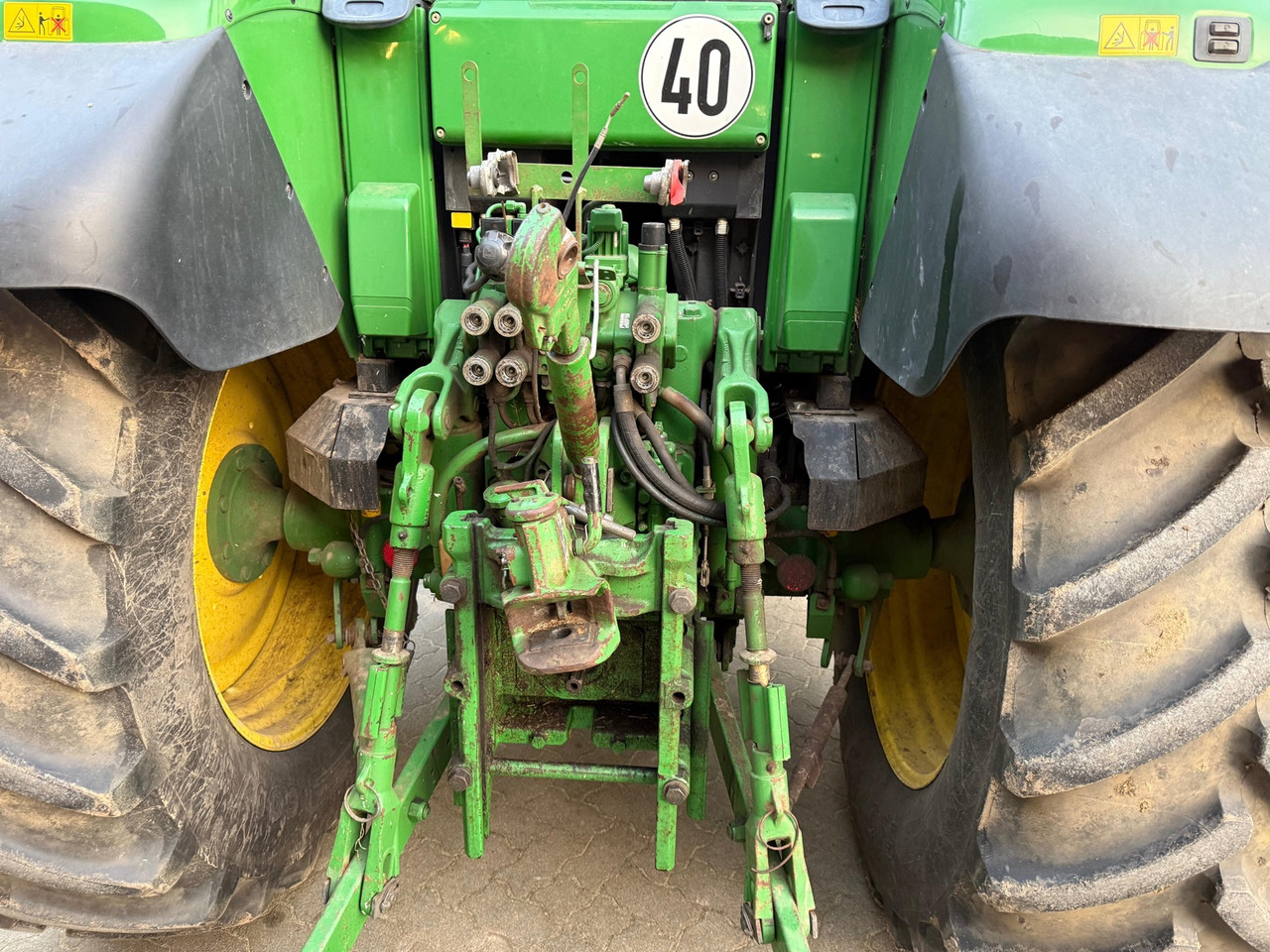 Трактор John Deere 6420: фото 18
