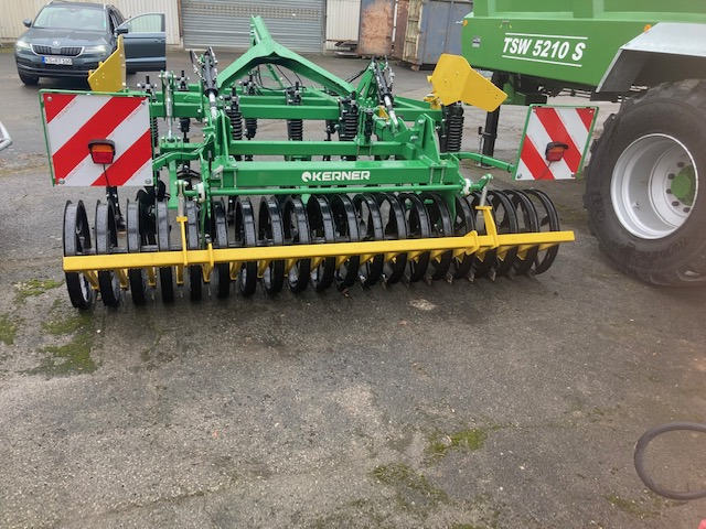 Kerner Sternradgrubber Corona 300 - Культиватор: фото 2 Kerner Sternradgrubber Corona 300 - Культиватор: фото 2