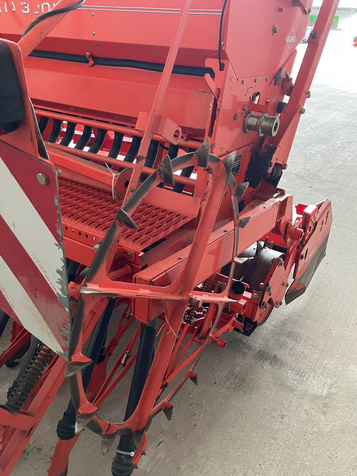 Kuhn Drillmaschinen - Сеялка: фото 4 Kuhn Drillmaschinen - Сеялка: фото 4