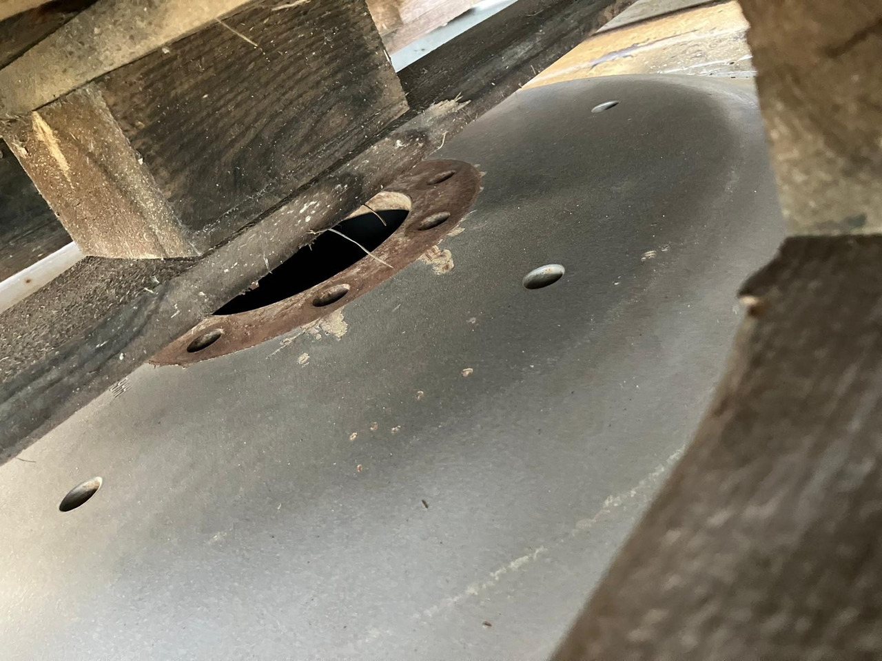 Massey Ferguson 340/95R48 320/95R32 Continental - Шины и диски: фото 2 Massey Ferguson 340/95R48 320/95R32 Continental - Шины и диски: фото 2