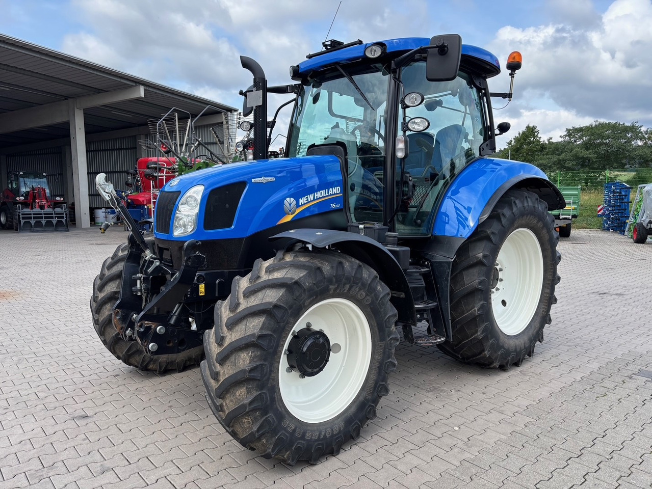 Трактор New Holland T6.140 Auto Command: фото 10