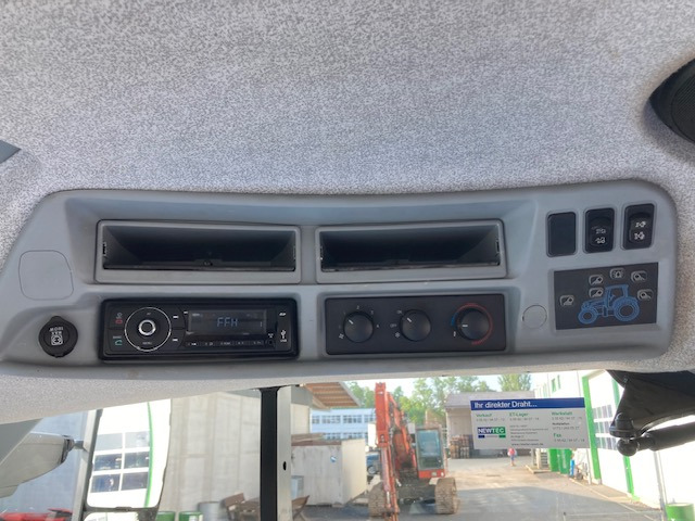 New Holland T6.155 AutoCommand - Трактор: фото 4 New Holland T6.155 AutoCommand - Трактор: фото 4