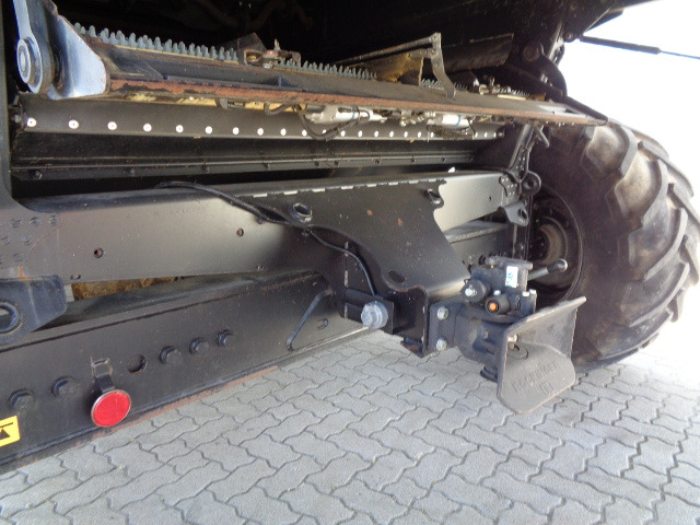 Зерноуборочный комбайн Rostselmash RSM 161: фото 8 Зерноуборочный комбайн Rostselmash RSM 161: фото 8