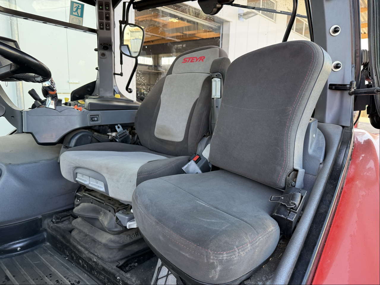 Steyr 6270 Terrus CVT - Трактор: фото 5 Steyr 6270 Terrus CVT - Трактор: фото 5