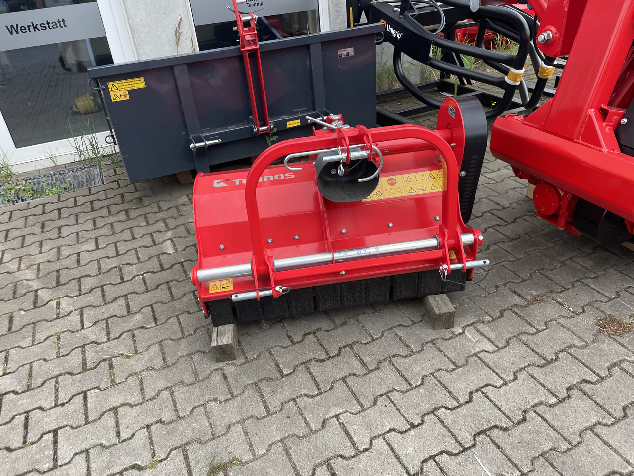 Tehnos Mulcher LS 110 LW - Косилка-измельчитель: фото 1 Tehnos Mulcher LS 110 LW - Косилка-измельчитель: фото 1