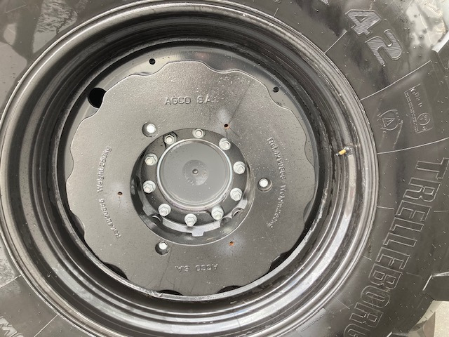 Трактор Valtra Q265: фото 8