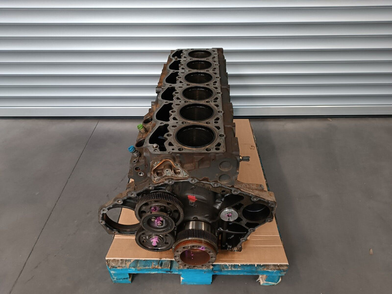 DAF 106 ENGINE BLOCK EURO 6 MX13 - Картер для Грузовиков: фото 2 DAF 106 ENGINE BLOCK EURO 6 MX13 - Картер для Грузовиков: фото 2
