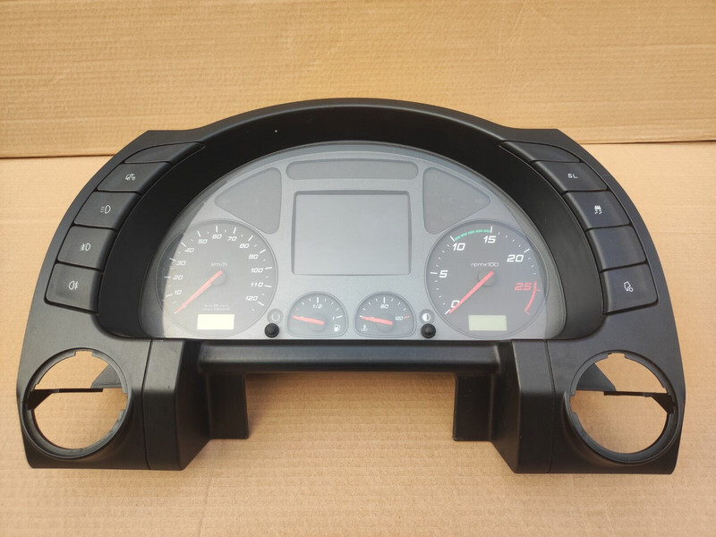 Iveco CLUSTER - DISPLAY - Приборная панель для Грузовиков: фото 4 Iveco CLUSTER - DISPLAY - Приборная панель для Грузовиков: фото 4