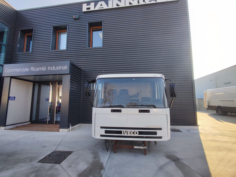 Iveco Eurocargo 1991-2002 - Кабина и интерьер для Грузовиков: фото 5 Iveco Eurocargo 1991-2002 - Кабина и интерьер для Грузовиков: фото 5