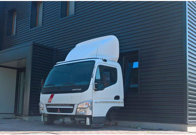 Mitsubishi CANTER "C" - Кабина и интерьер для Грузовиков: фото 4 Mitsubishi CANTER "C" - Кабина и интерьер для Грузовиков: фото 4