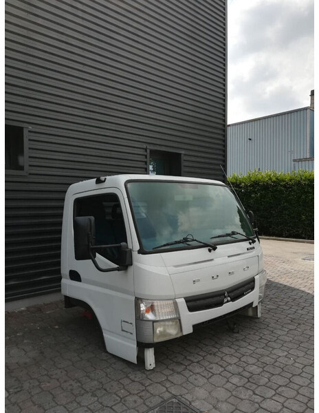Mitsubishi Fuso CANTER C TYPE MODEL Euro 6, Euro 5, EEV - Кабина и интерьер для Грузовиков: фото 3 Mitsubishi Fuso CANTER C TYPE MODEL Euro 6, Euro 5, EEV - Кабина и интерьер для Грузовиков: фото 3