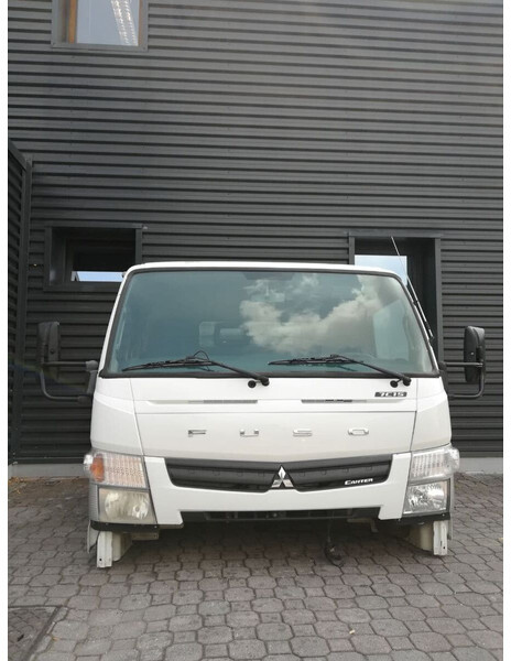 Mitsubishi Fuso CANTER C TYPE MODEL LARGE - Кабина и интерьер для Грузовиков: фото 2 Mitsubishi Fuso CANTER C TYPE MODEL LARGE - Кабина и интерьер для Грузовиков: фото 2