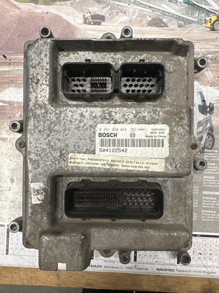 IVECO ENGINE ECU 504122542 - Электрическая система для Грузовиков: фото 1 IVECO ENGINE ECU 504122542 - Электрическая система для Грузовиков: фото 1