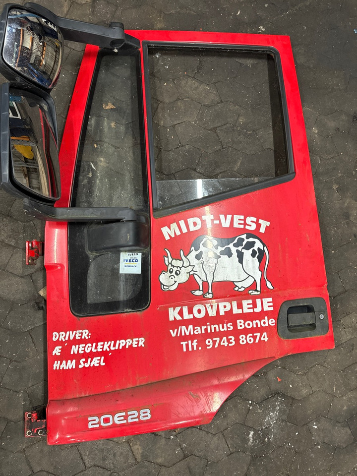 IVECO LEFT DOOR 504232513 - Кабина и интерьер для Грузовиков: фото 1 IVECO LEFT DOOR 504232513 - Кабина и интерьер для Грузовиков: фото 1