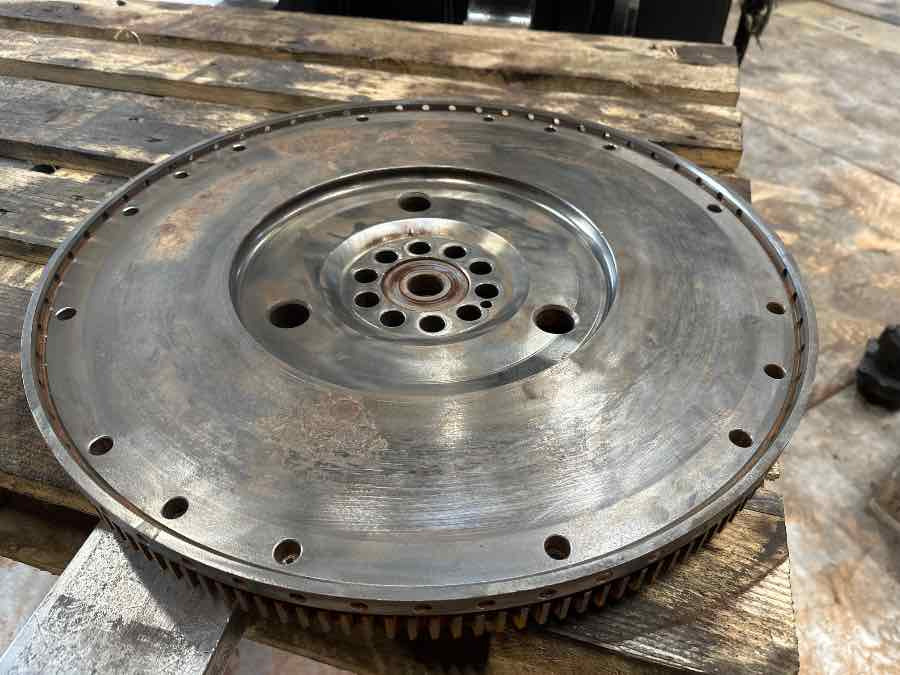 MAN FLYWHEEL 51.02301-6132 - Двигатель и запчасти для Грузовиков: фото 2 MAN FLYWHEEL 51.02301-6132 - Двигатель и запчасти для Грузовиков: фото 2