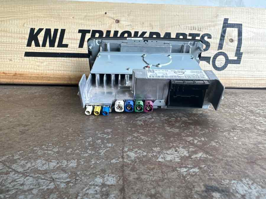 MAN RADIO / NAVI 81.28100-6043 - Кабина и интерьер для Грузовиков: фото 2 MAN RADIO / NAVI 81.28100-6043 - Кабина и интерьер для Грузовиков: фото 2