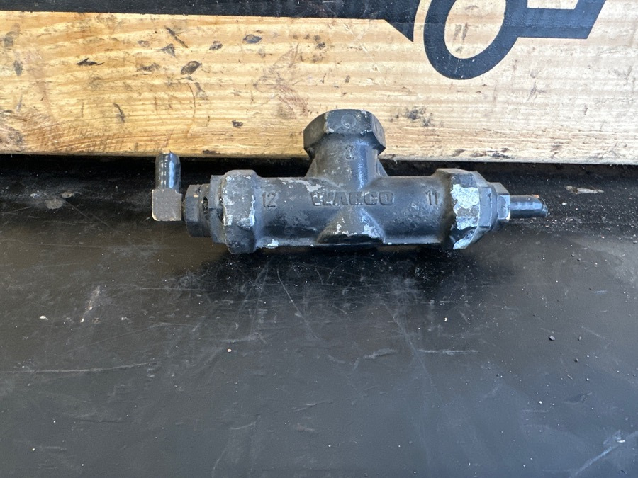 MAN VALVE 81.51230-6012 - Тормозной клапан для Грузовиков: фото 2 MAN VALVE 81.51230-6012 - Тормозной клапан для Грузовиков: фото 2