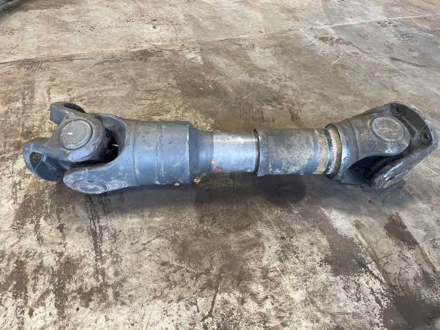 MERCEDES 4X4 PROPSHAFTS A6564102902 - Карданный вал для Грузовиков: фото 1 MERCEDES 4X4 PROPSHAFTS A6564102902 - Карданный вал для Грузовиков: фото 1