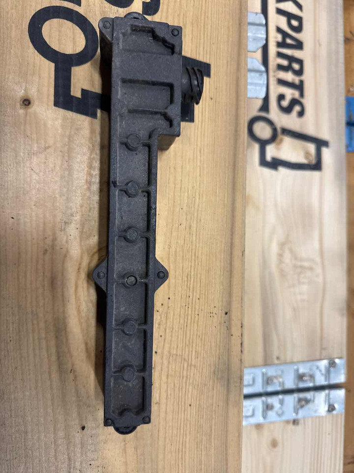 MERCEDES STEERING SENSOR A0105420818 - Рулевое управление для Грузовиков: фото 2 MERCEDES STEERING SENSOR A0105420818 - Рулевое управление для Грузовиков: фото 2