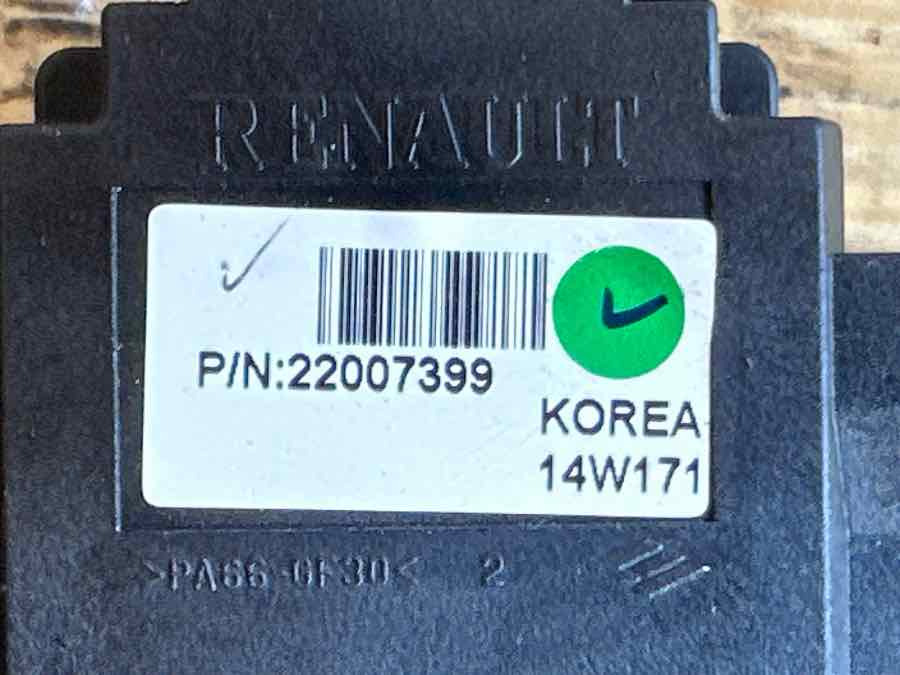 RENAULT LEVER SWITCH 7422007399 - Кабина и интерьер для Грузовиков: фото 3 RENAULT LEVER SWITCH 7422007399 - Кабина и интерьер для Грузовиков: фото 3