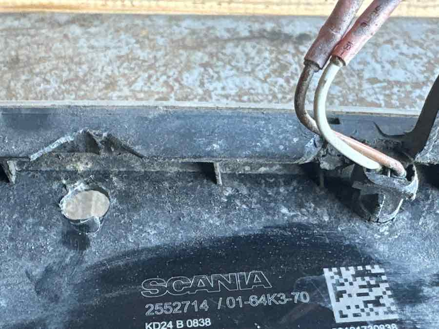 SCANIA FOG LAMP 2552714 - Свет/ Освещение для Грузовиков: фото 3 SCANIA FOG LAMP 2552714 - Свет/ Освещение для Грузовиков: фото 3