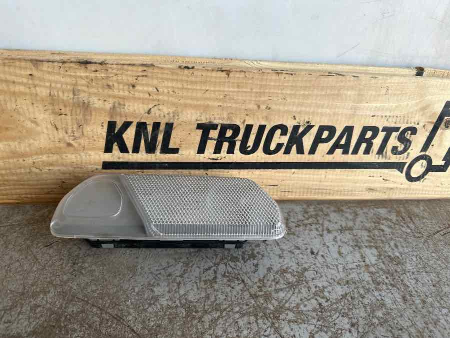 SCANIA ROOF LAMP 2038544 - Свет/ Освещение для Грузовиков: фото 1 SCANIA ROOF LAMP 2038544 - Свет/ Освещение для Грузовиков: фото 1