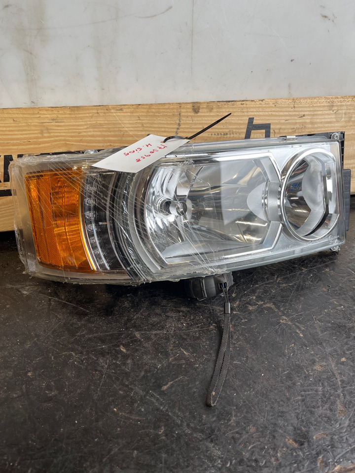 SCANIA XENON LAMP RH 2442631 - Свет/ Освещение для Грузовиков: фото 1 SCANIA XENON LAMP RH 2442631 - Свет/ Освещение для Грузовиков: фото 1