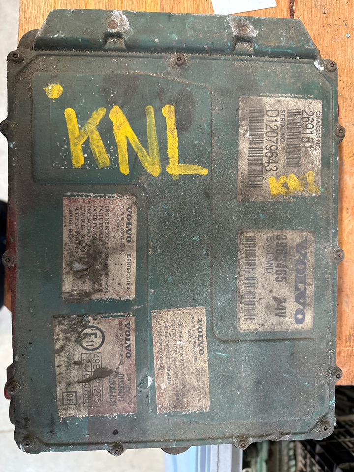 VOLVO ECU 3963465 D12A - Блок управления для Грузовиков: фото 1 VOLVO ECU 3963465 D12A - Блок управления для Грузовиков: фото 1
