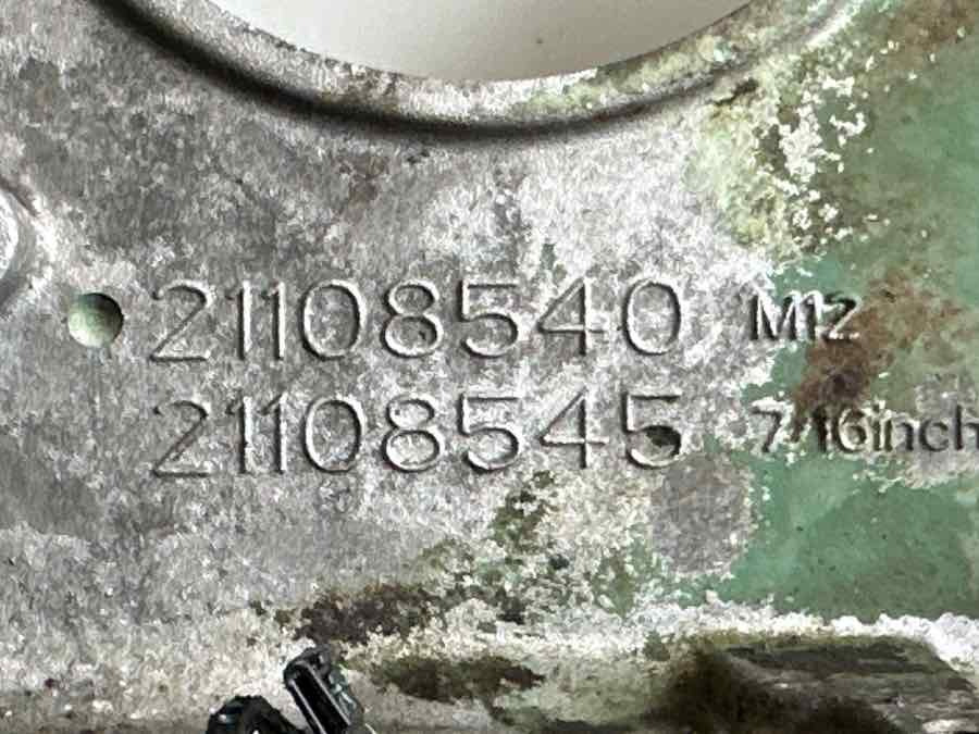 VOLVO FLY WHEEL HOUSE 21108540 - Двигатель и запчасти для Грузовиков: фото 2 VOLVO FLY WHEEL HOUSE 21108540 - Двигатель и запчасти для Грузовиков: фото 2