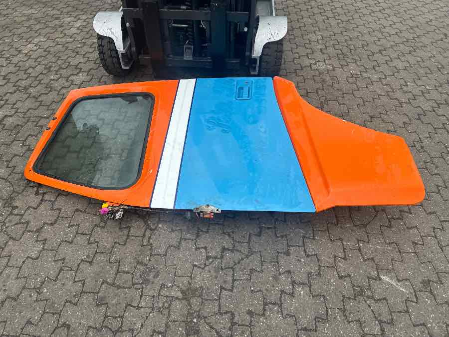 VOLVO LEFT DOOR 20360542 - Кабина и интерьер для Грузовиков: фото 1 VOLVO LEFT DOOR 20360542 - Кабина и интерьер для Грузовиков: фото 1