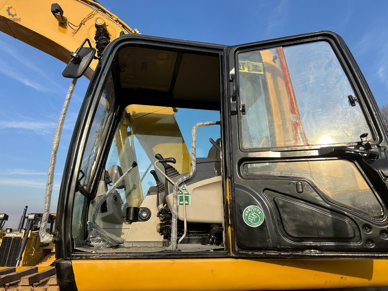 CAT 320CL - Водный экскаватор: фото 5 CAT 320CL - Водный экскаватор: фото 5