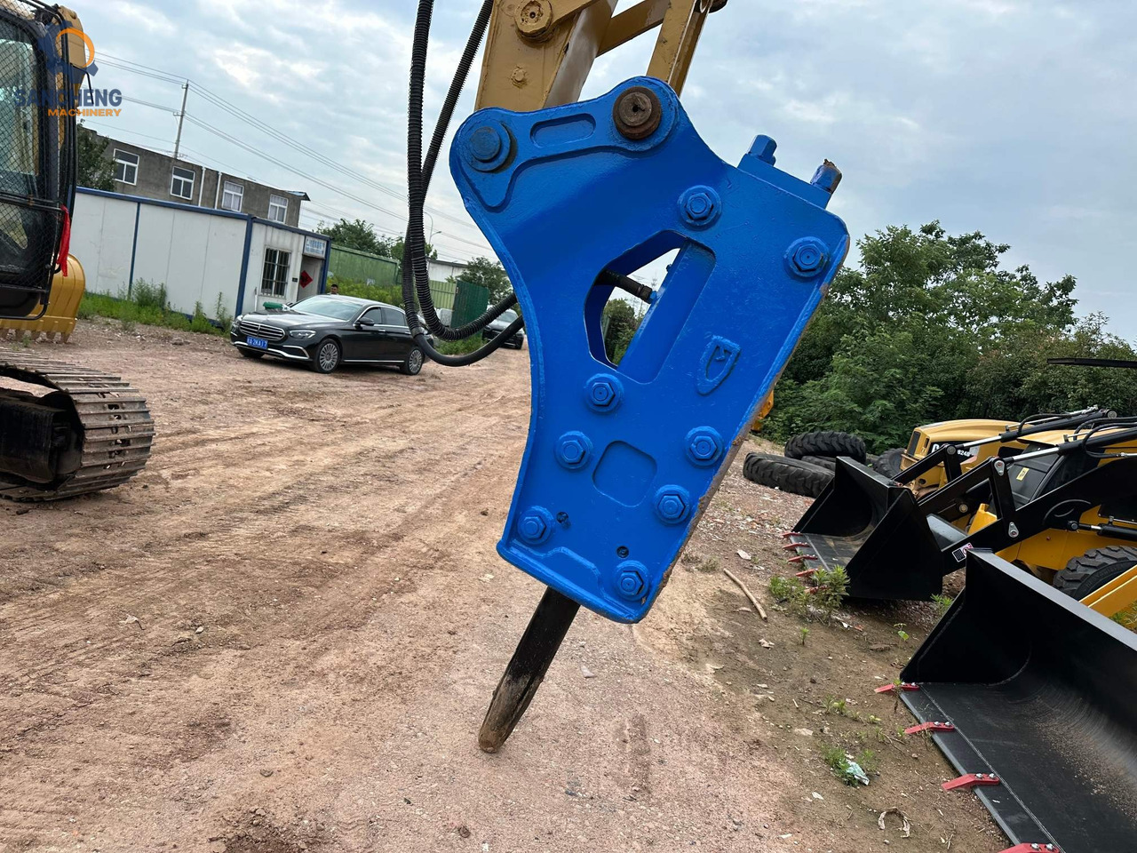 CAT 320CL crawler excavator with hammer - Гусеничный экскаватор: фото 5 CAT 320CL crawler excavator with hammer - Гусеничный экскаватор: фото 5