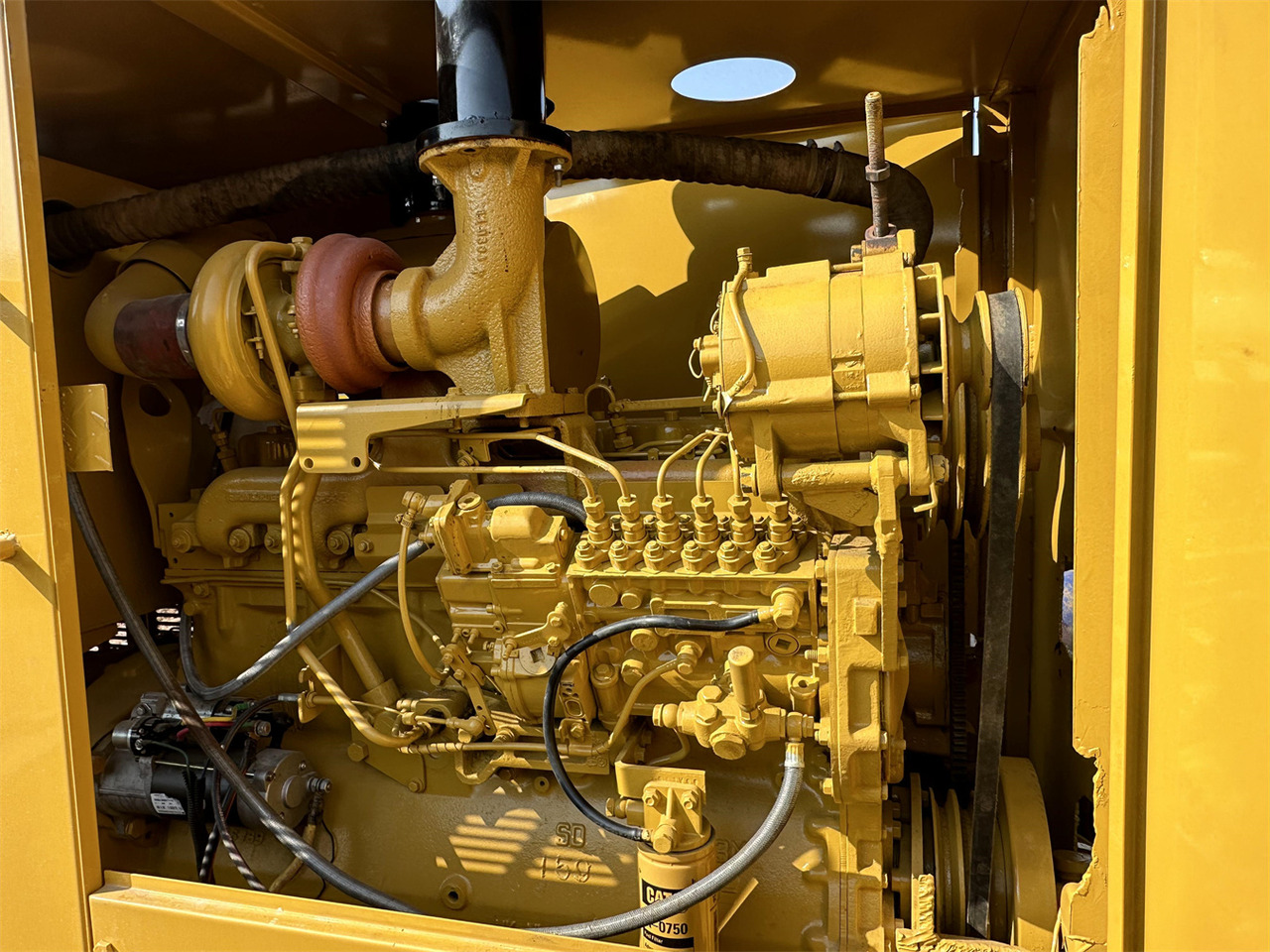 Грейдер CATERPILLAR 140H: фото 8