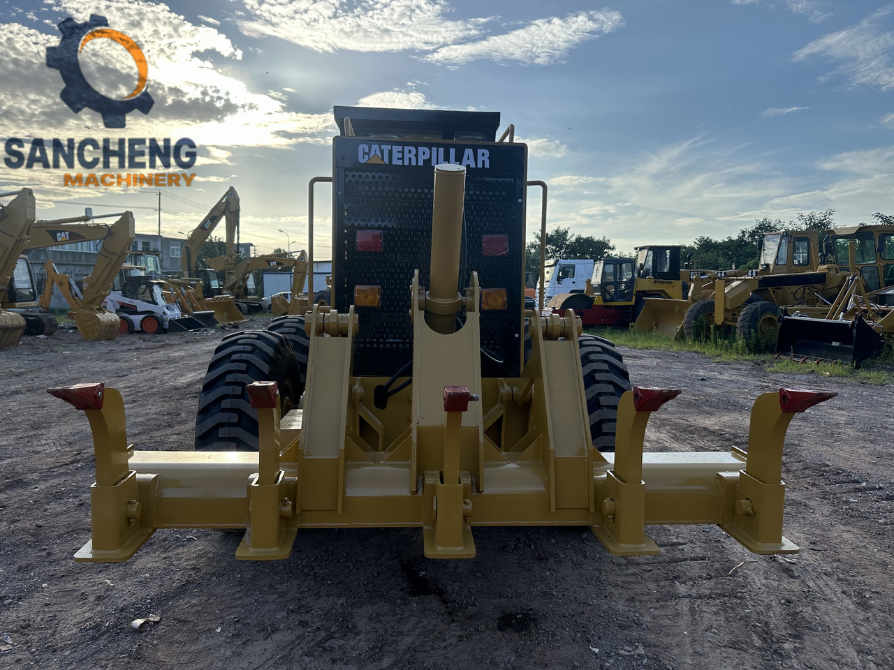 CATERPILLAR 140K motor grader - Грейдер: фото 4 CATERPILLAR 140K motor grader - Грейдер: фото 4