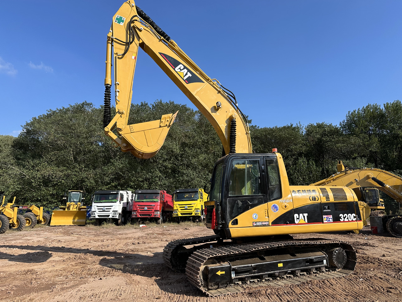 CATERPILLAR 320C - Гусеничный экскаватор: фото 2 CATERPILLAR 320C - Гусеничный экскаватор: фото 2