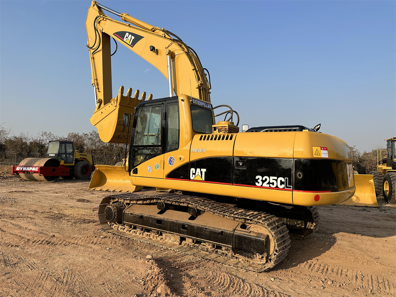 CATERPILLAR 325C - Гусеничный экскаватор: фото 1 CATERPILLAR 325C - Гусеничный экскаватор: фото 1