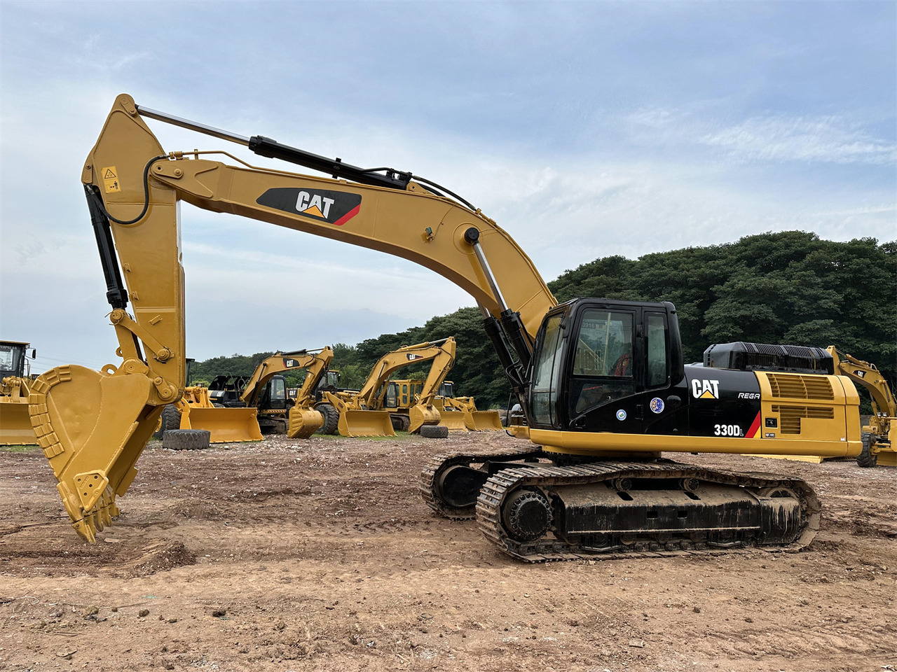 CATERPILLAR 330DL - Гусеничный экскаватор: фото 3 CATERPILLAR 330DL - Гусеничный экскаватор: фото 3