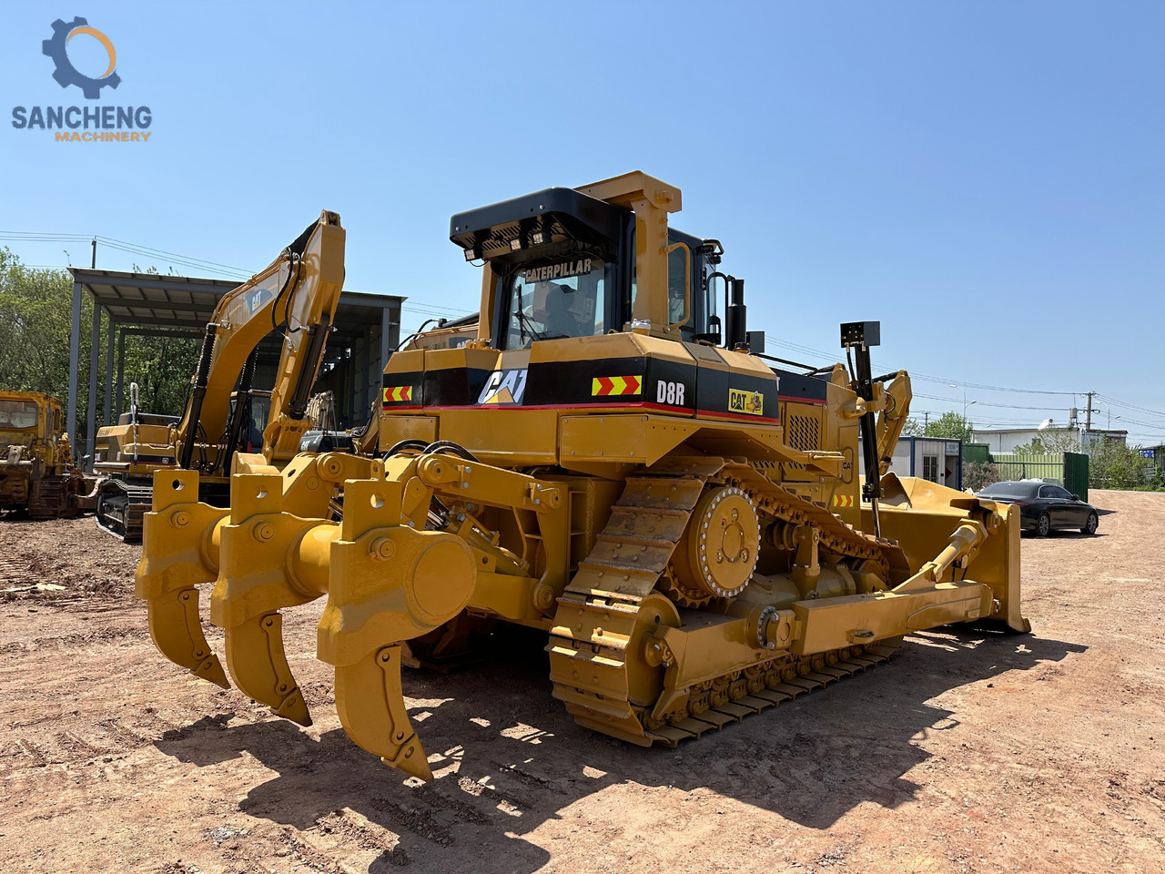 CATERPILLAR D8R - Бульдозер: фото 1 CATERPILLAR D8R - Бульдозер: фото 1