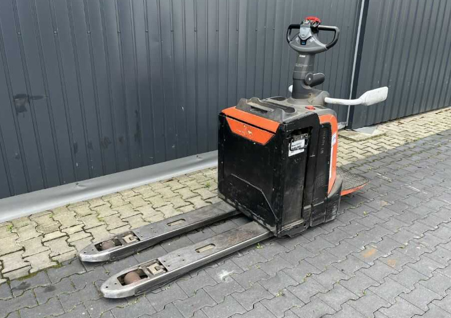 BT LPE200 - Тележка: фото 1 BT LPE200 - Тележка: фото 1
