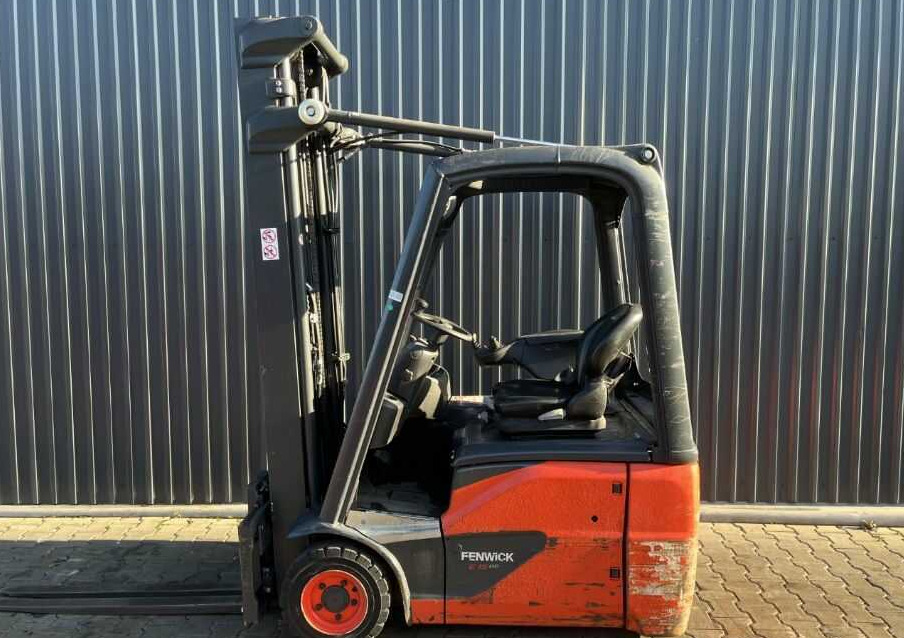 Linde E15-02 - Электропогрузчик: фото 2 Linde E15-02 - Электропогрузчик: фото 2