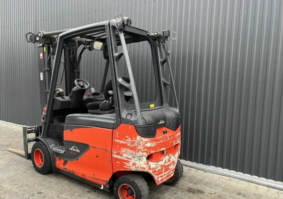 Linde E30H-01/600 - Электропогрузчик: фото 3 Linde E30H-01/600 - Электропогрузчик: фото 3
